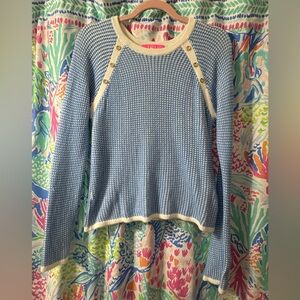 EUC Lilly Pulitzer Blue - Cream Knit Sweater, small